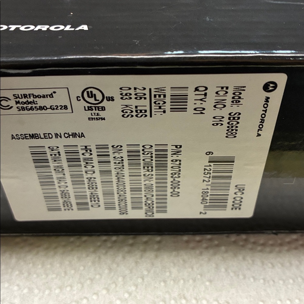 Motorola Black SURFboard eXtreme Wireless Modem Router - Picture 6 of 7